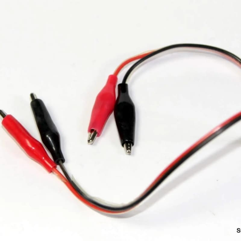 2 pair of Crocodile Clips With Wires